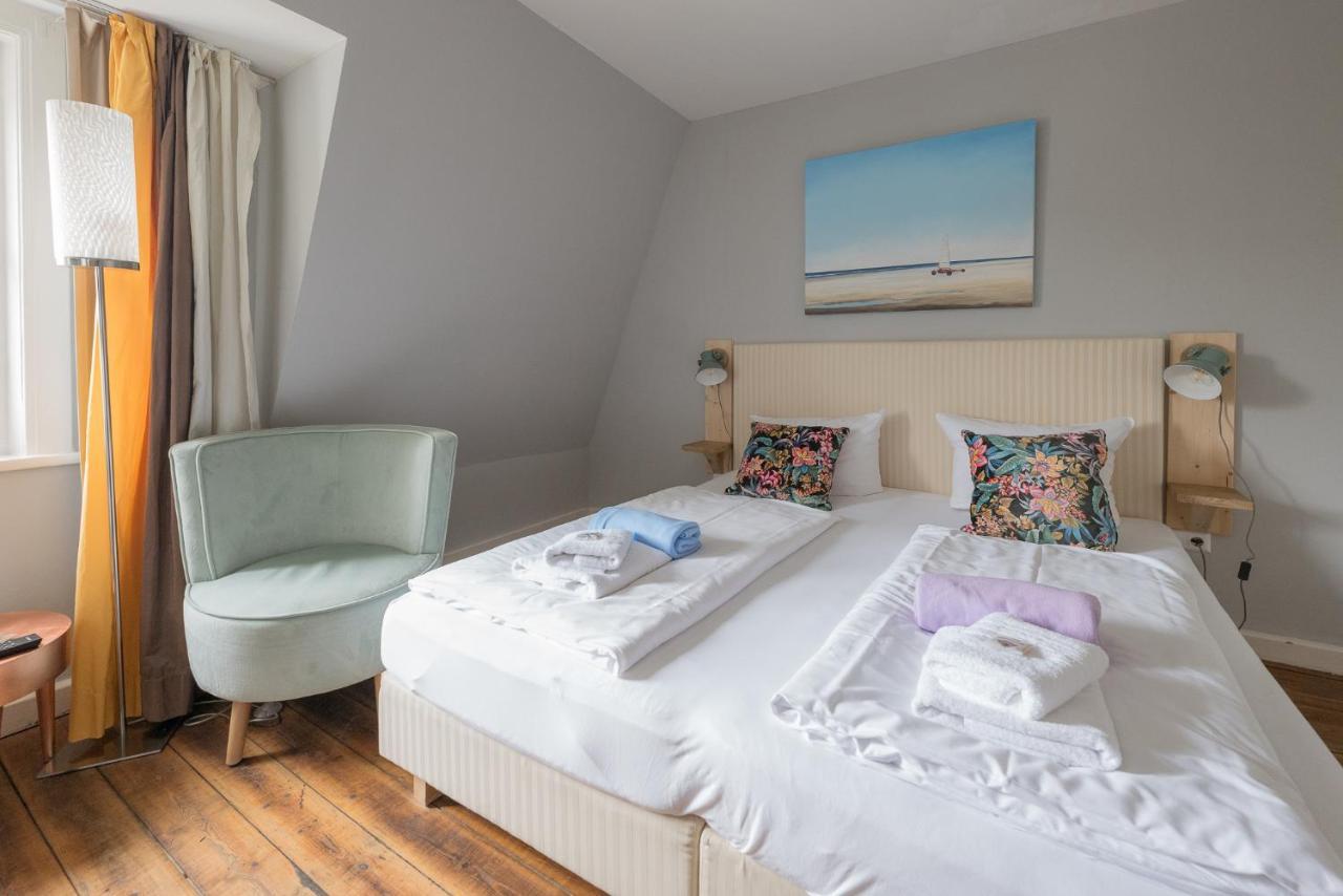 Hotel 'Das Strandhaus' Санкт Петер-Ординг Екстериор снимка